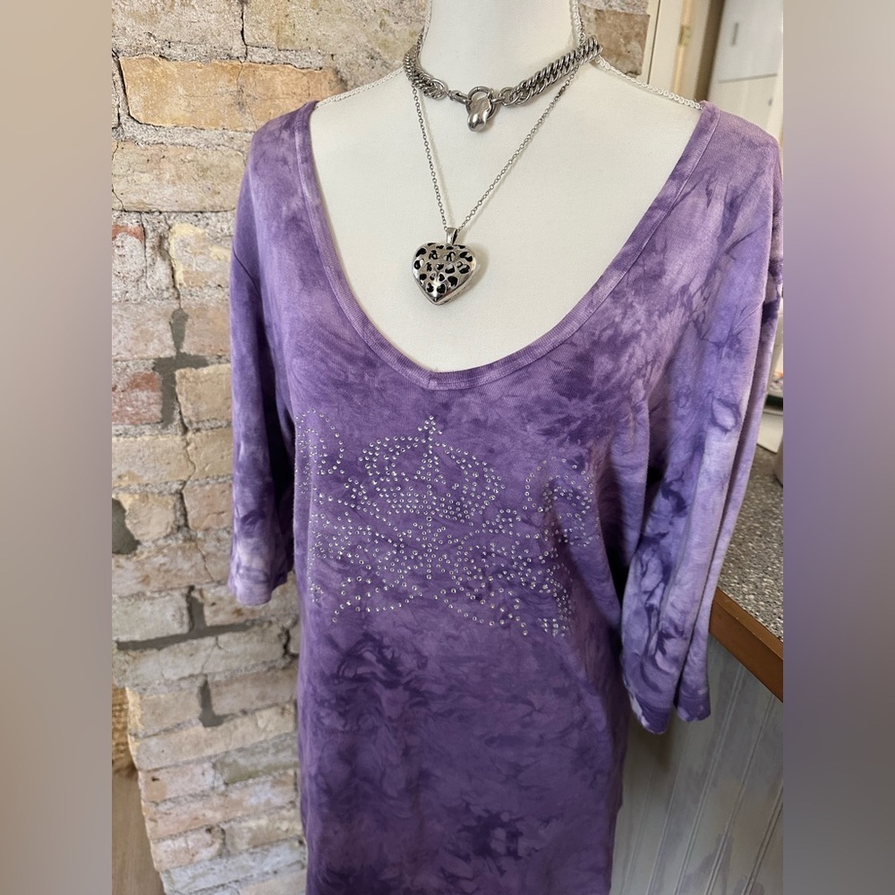 Elegant Purple Women's Tye Dye Blouse with Rhinestone Detail and Quarter Sleeves